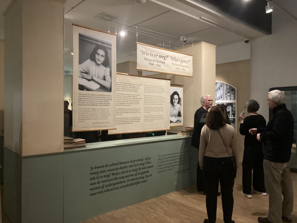 Book Talk: “Absent: Herinneringen Aan Het Joods Lyceum Amsterdam 1941-1943”